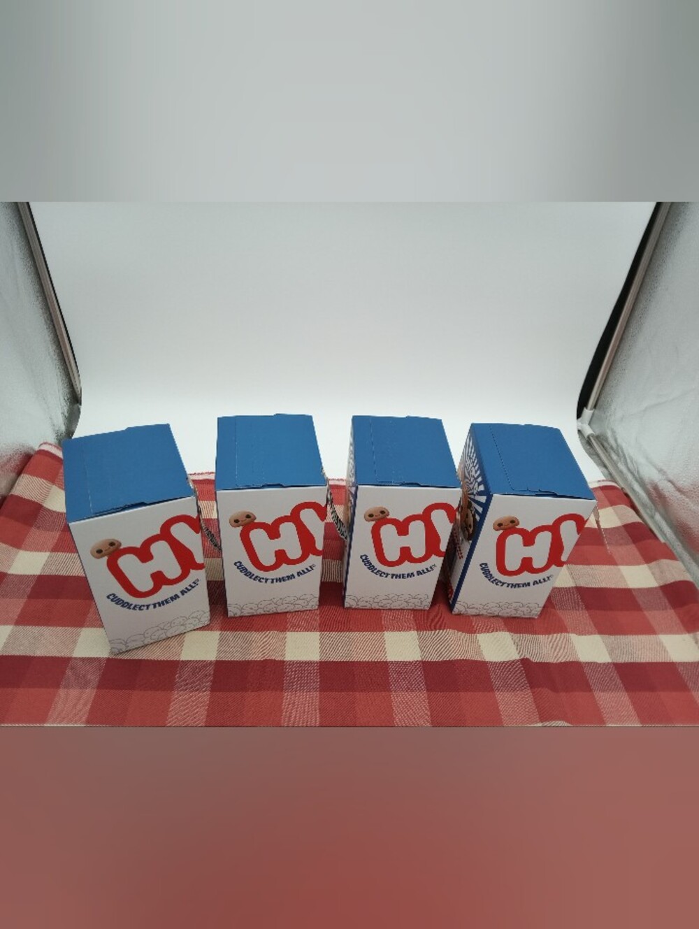 NIB HYojo Hostess Blind Boxes Bundle Of 4 - Picture 4 of 5